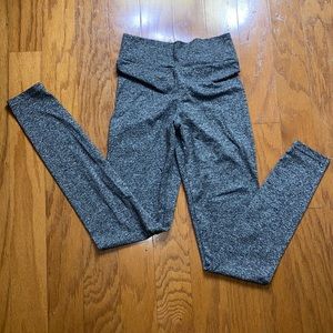 Celestial Bodiez high waist black, gray and white speckled leggings size small